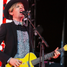 Beck Pays Tribute to Prince with Cover of “Raspberry Beret”