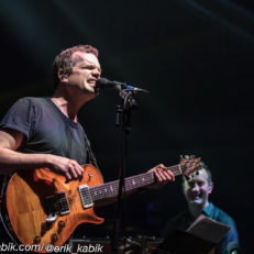 Umphrey’s McGee Welcome Skerik and Andee “Beats” Avila for The Rolling Stones Cover in Seattle