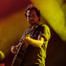 Watch Eddie Vedder Debut New ‘Twin Peaks’ Song “Out of Sand” at Ohana Fest