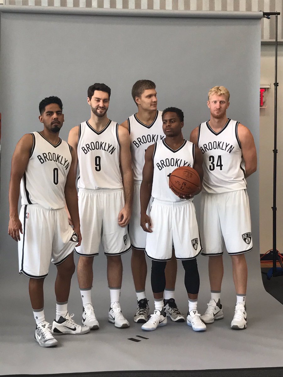 This Brooklyn Nets Team Photo Is So Sad, Twitter Gave Them Horrible