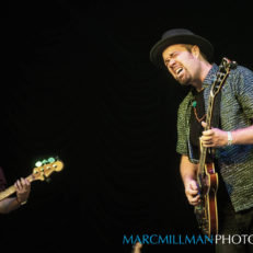 Eric Krasno on the New, Jerry Garcia-Inspired and John Mayer-Designed Guitar Making Its Debut with Phil Lesh & Friends