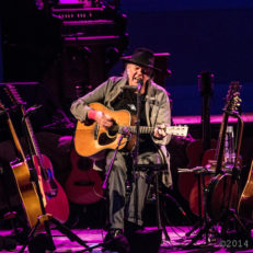 Canadian Songwriters Hall of Fame to Induct Neil Young
