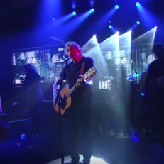 Roger Waters Teams with Lucius for “Deja Vu” Debut on _Colbert_