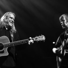 Warren Haynes Brings Collaborations, Tributes and More to 29th Annual Christmas Jam