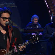 Video: John Mayer Trio Reunite on _Late Night_