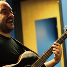 Video: Dave Matthews Band Share Behind the Scenes Look at Summer Tour