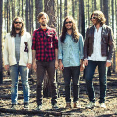 Group at Work: J Roddy Walston and The Business