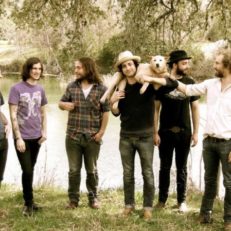 Phosphorescent’s Van and Gear Stolen in Brooklyn