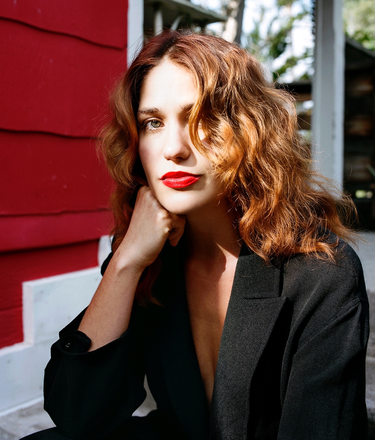 Premiere: Lola Kirke Shares Two New Songs for Valentine’s Day