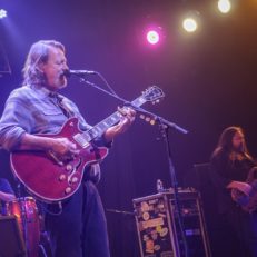 Widespread Panic Welcome Kevn Kinney and Cover Neil Young at Mempho Music Festival