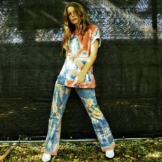 Maggie Rogers Explains Story Behind Grateful Dead-Inspired Lollapalooza Outfit