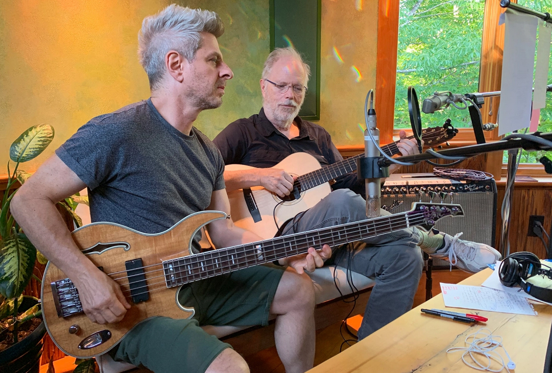Mike Gordon and Leo Kottke: Happiness and All That Fizz