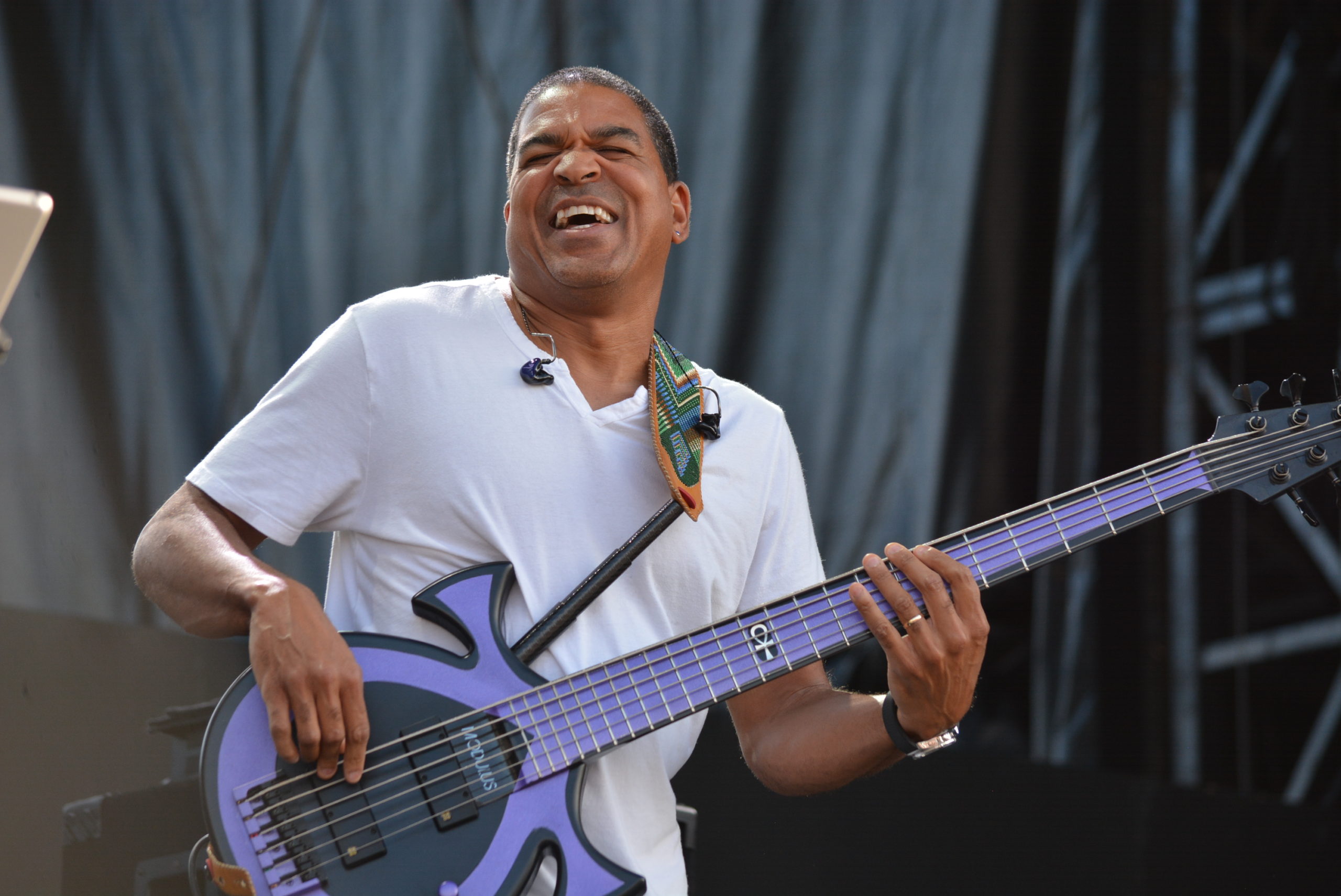 The Space Between The Notes: Oteil Burbridge on ‘Comes A Time,’ Dead & Company and Col. Bruce’s Clairvoyance
