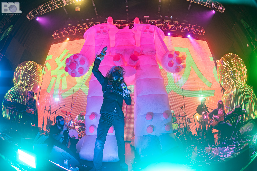 The Flaming Lips and Particle Kid in Boston (A Gallery)