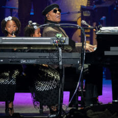 Stevie Wonder’s House Full of Toys Benefit Concert