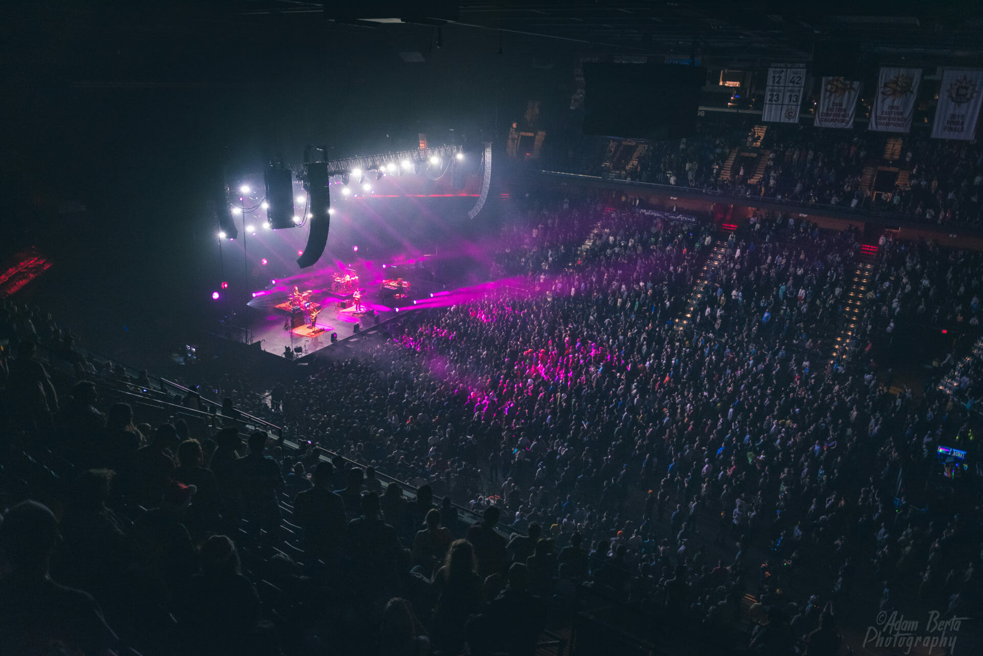 Goose Perform ThreeSet Goosemas at Mohegan Sun Arena (A Gallery)