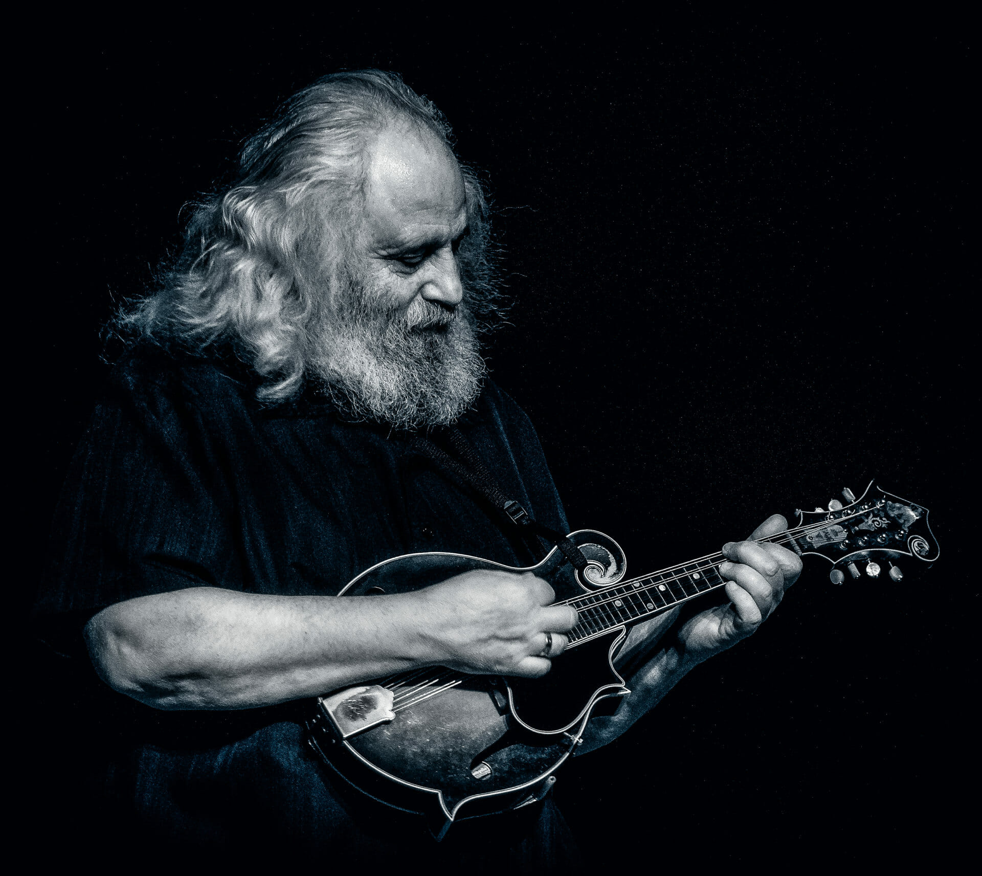 Dawg Tales: David Grisman on Jerry Garcia, Tony Rice, Danny Barnes and Three Decades of Acoustic Disc