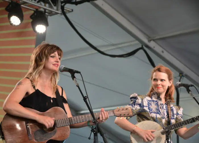 Musical drumming. Bonny Light Horseman, Anais Mitchell, Cassandra