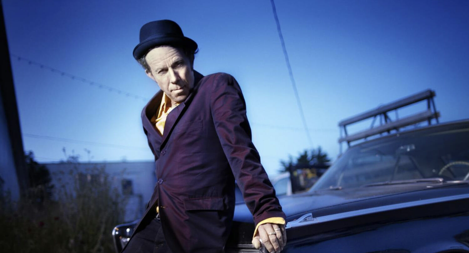 Tom Waits Releases Live Recordings of “Fish and Bird” and “All the World Is Green” Ahead of 2002 LP Reissues