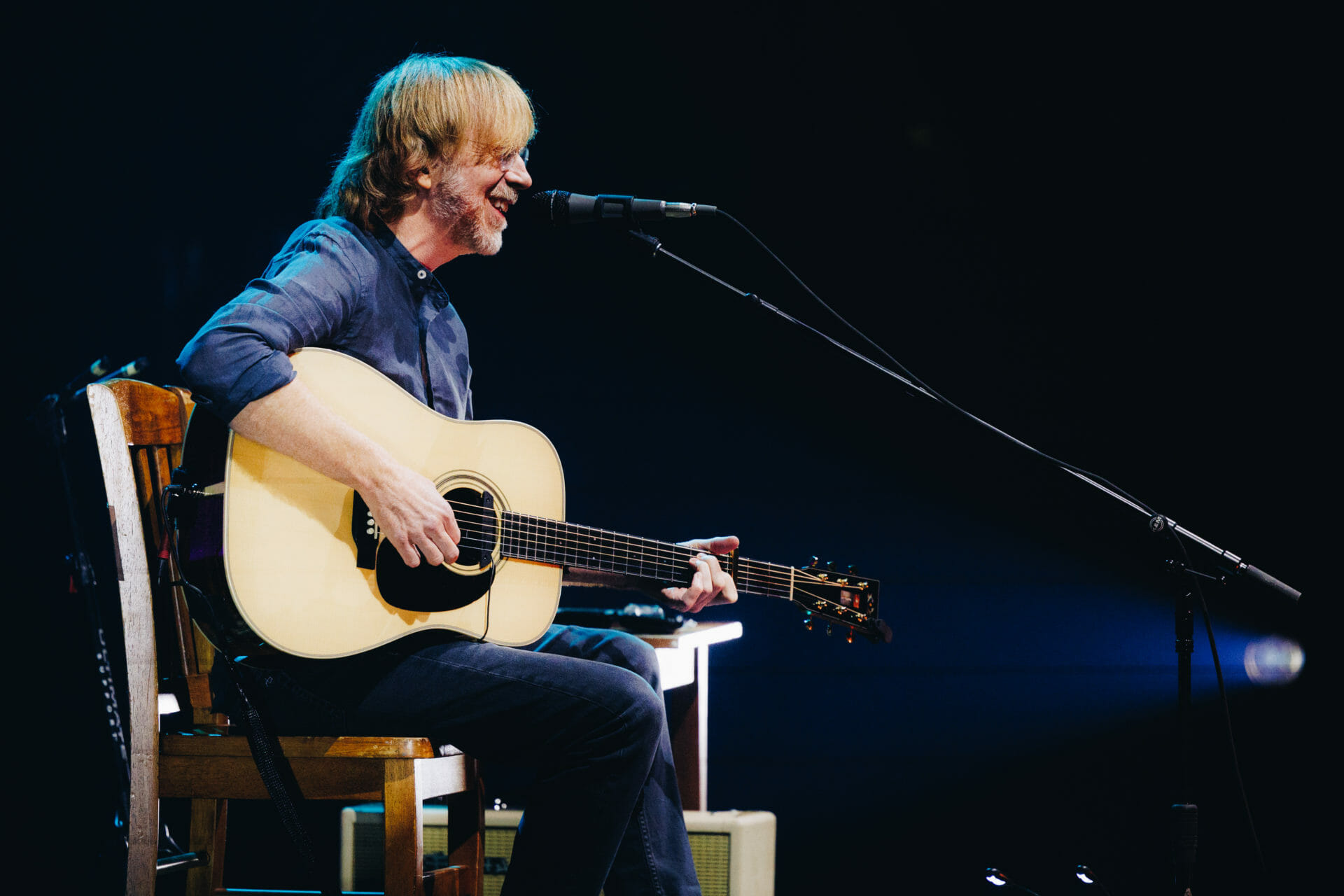 Trey Anastasio Tests Out Sphere Immersive  Sound System During Solo Acoustic Performance at New York’s Beacon Theatre (A Gallery)