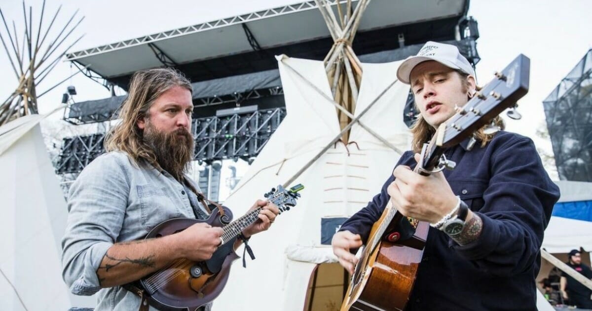 Billy Strings Hosts Renewal Festival in Colorado, Debuts "My Alice