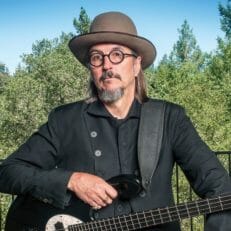 Les Claypool Talks Regrouping the Frog Brigade, Announces Summer of Green Tour