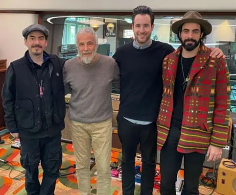 Yusuf / Cat Stevens Pays Homage to George Harrison with "Here Comes The Sun" Cover, Announces Partnership with Dark Horse Records