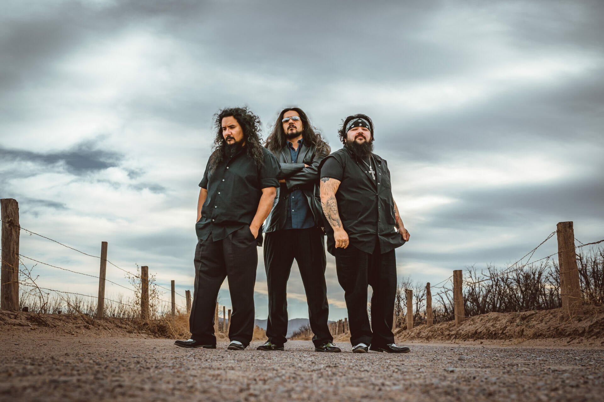 Video Premiere: Los Lonely Boys 