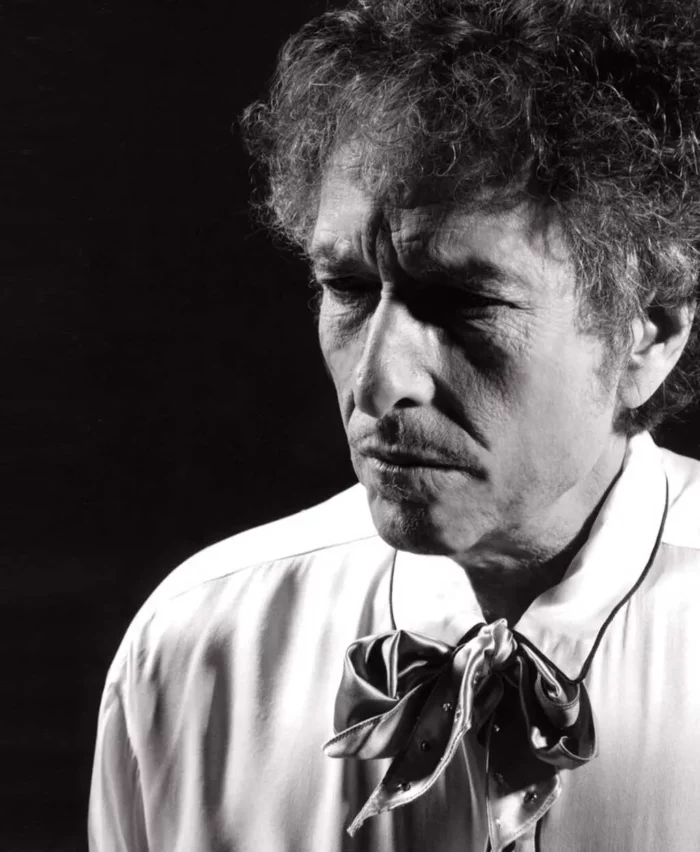 Watch: Bob Dylan and the Heartbreakers Perform Surprise Set at Farm  Aid, Bust Out “Maggie’s Farm” and “Positively Fourth Street”