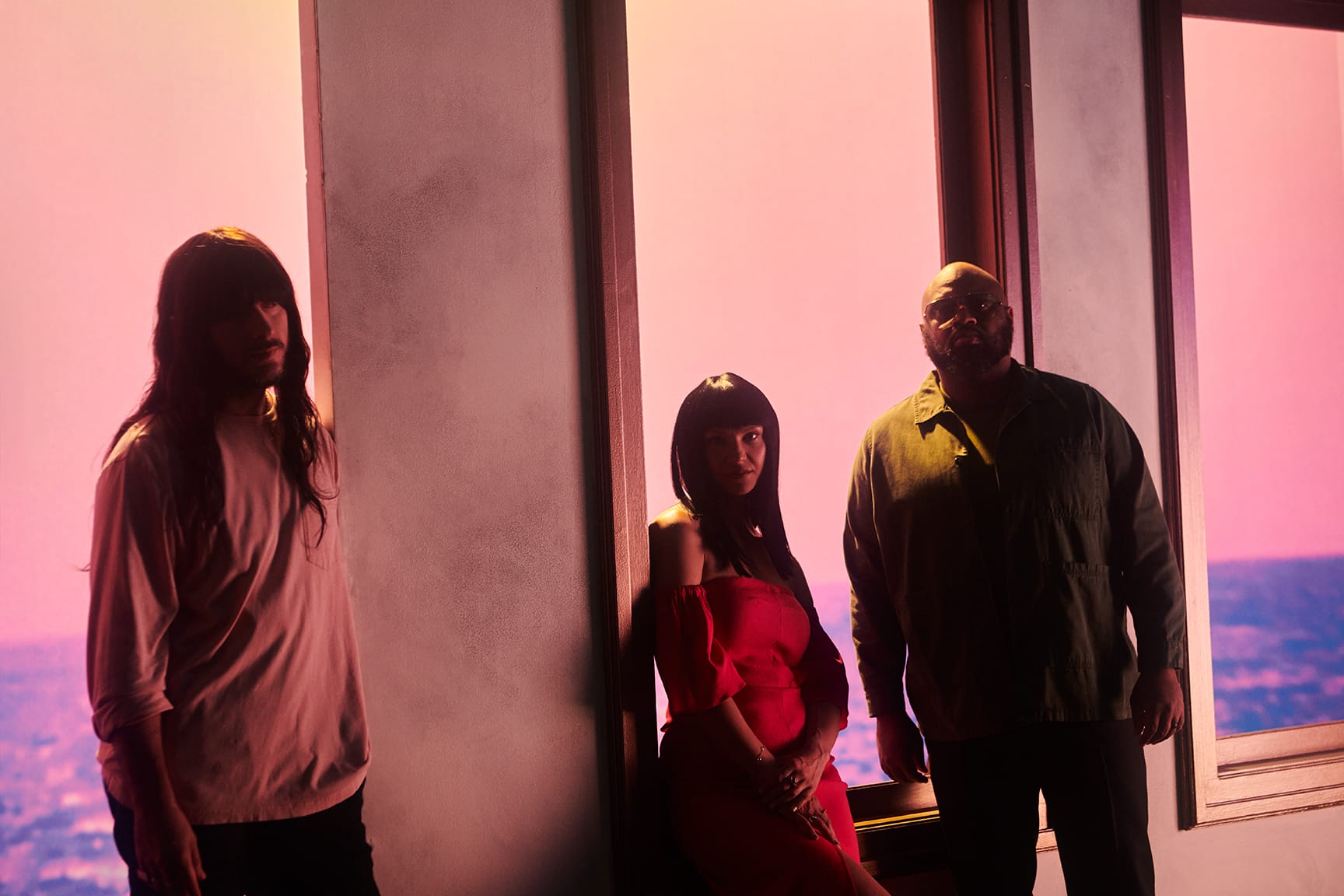 Listen: Khruangbin Drop New Single “Pon Pón” Listen: Khruangbin Drop New Single “Pon Pón”
