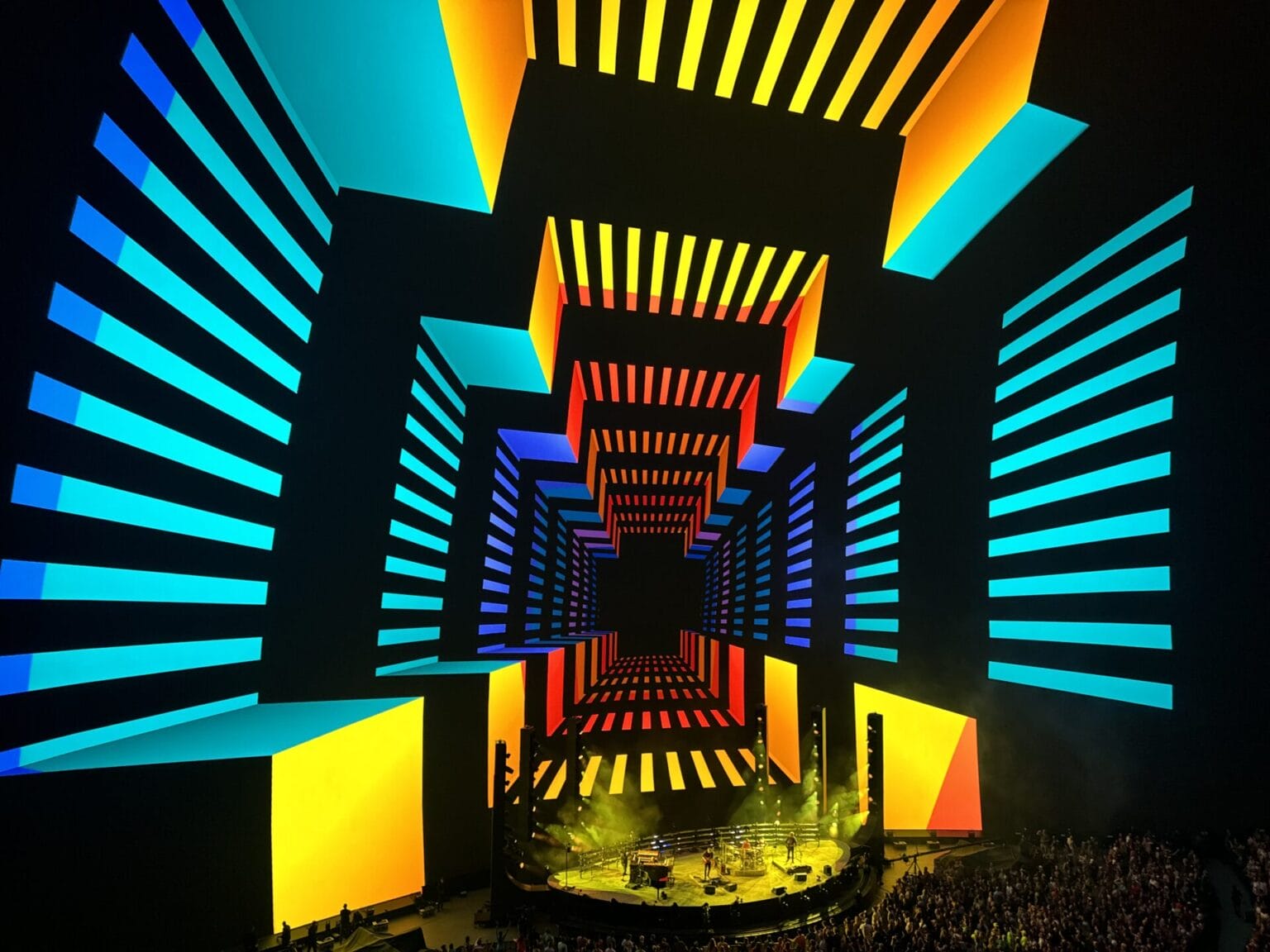 Visual Splendor: Phish Commence Sphere Residency with Classics (A ...