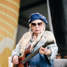 Joni Mitchell Revisits The Vault, Unveils Next Chapter of Archive Series ‘The Asylum Albums (1976-1980)’