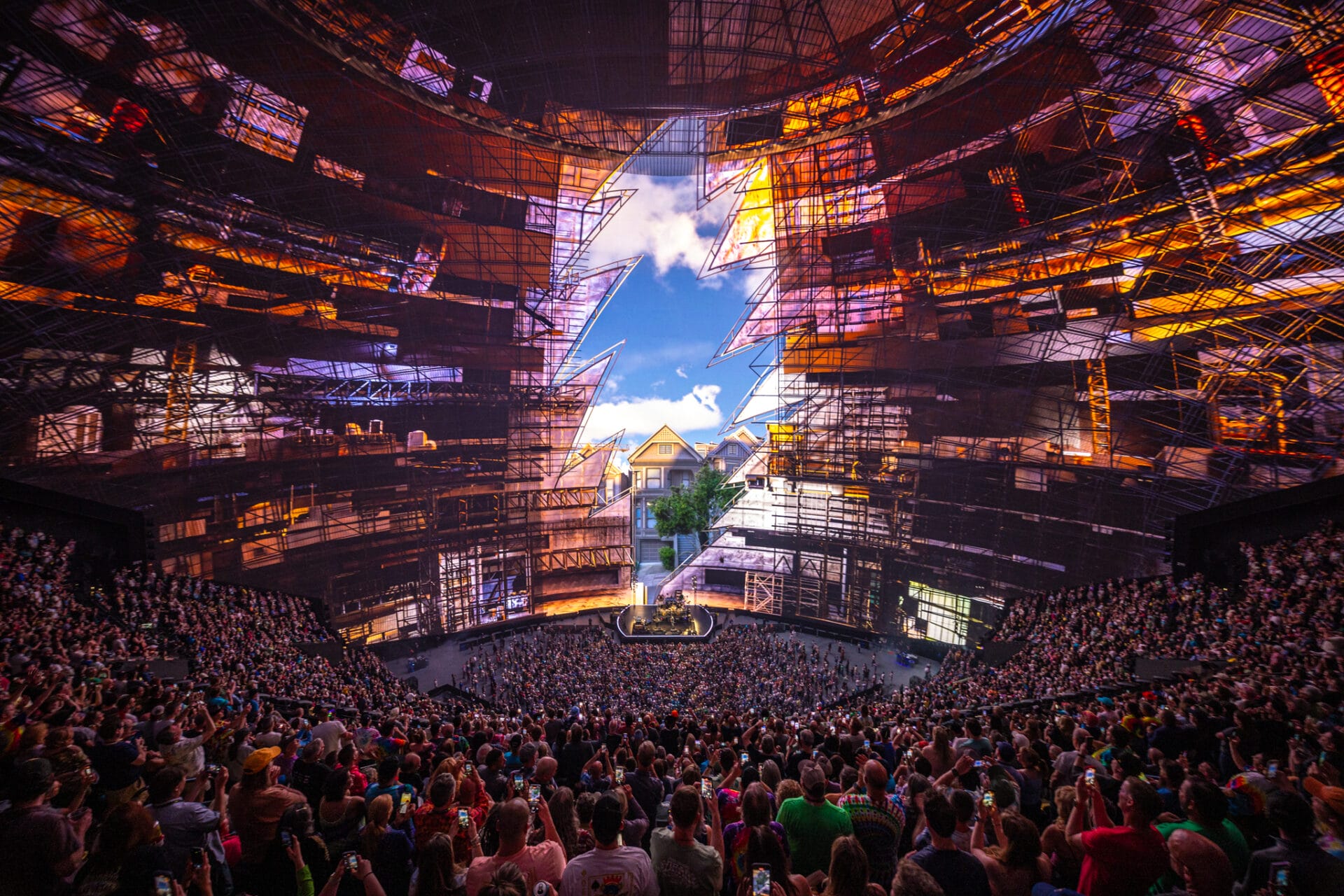 MSG Entertainment Enters Talks for Sphere Concept in Tokyo