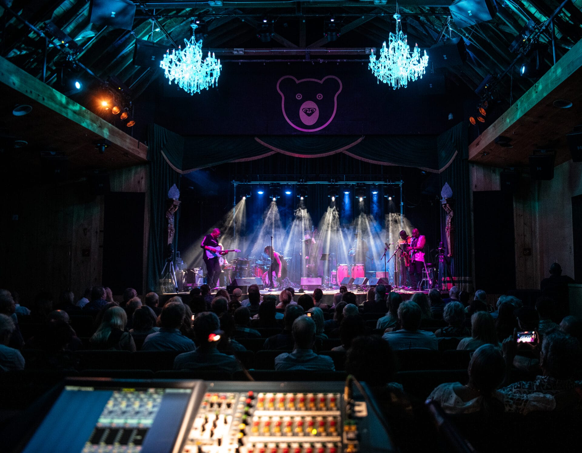 Historic Bearsville Theater Reopens with Don Was & The Pan-Detroit Ensemble (A Gallery) Historic Bearsville Theater Reopens with Don Was & The Pan-Detroit Ensemble (A Gallery)