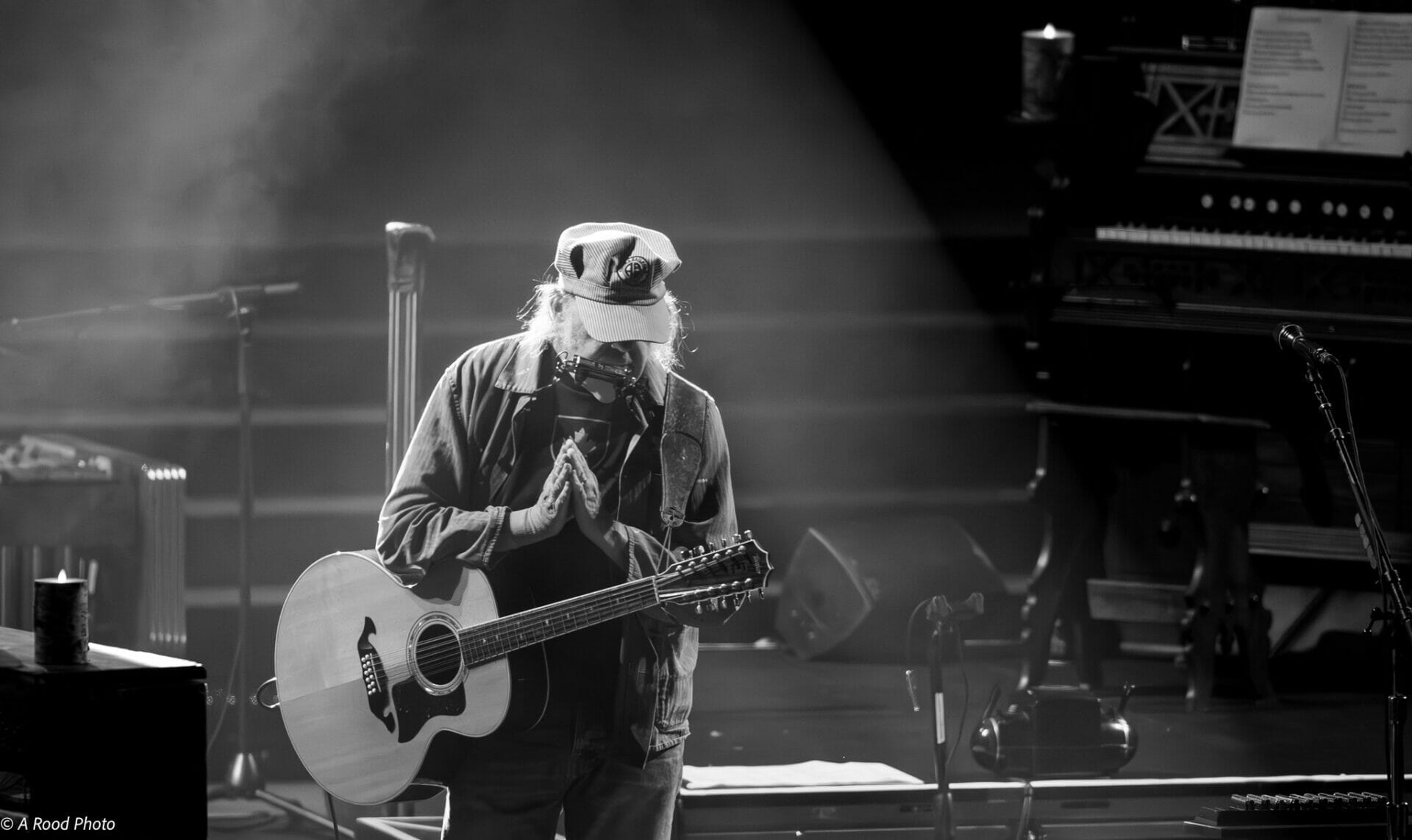 Neil Young Cancels Tour Opener in Ukraine Neil Young Cancels Tour Opener in Ukraine