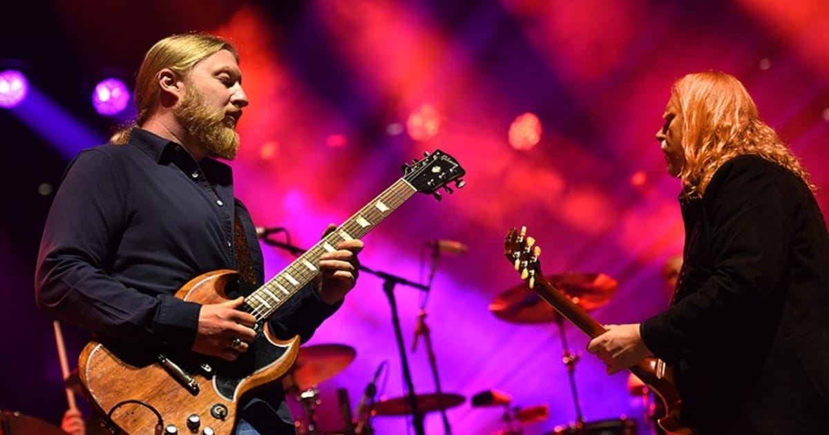 Premiere: The Brothers Prep for Madison Square Garden Reunion