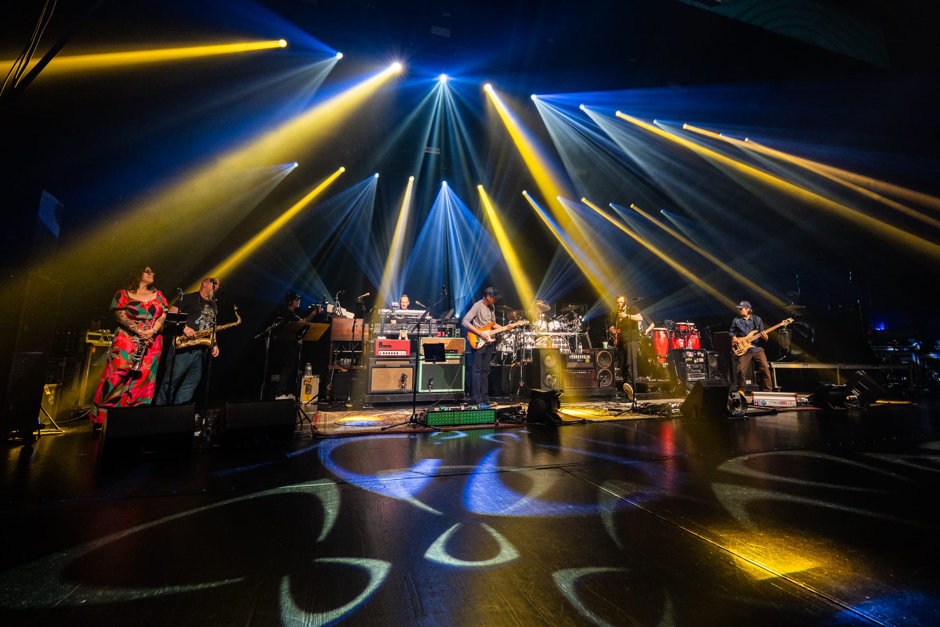 Daze Between New Orleans Opens with Big Brass Sound, Led Zeppelin Covers and Surprise Guests Daze Between New Orleans Opens with Big Brass Sound, Led Zeppelin Covers and Surprise Guests