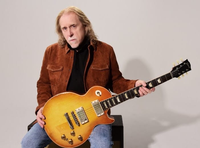 Listen: Warren Haynes Unveils Four ‘Million Voices Whisper’ Bonus Tracks, Including Classic Crosby, Stills, Nash & Young Cover Listen: Warren Haynes Unveils Four ‘Million Voices Whisper’ Bonus Tracks, Including Classic Crosby, Stills, Nash & Young Cover