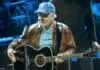 Paul Simon Plays First “Kodachrome” Since 2019 for a $20 Bribe