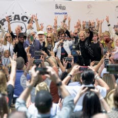 Peace, Love and Ringo Starr: The Beatles Drummer Celebrates 85th Birthday with Joe Walsh, Jackson Browne, Molly Tuttle, Lucius and More (Gallery + Recap)