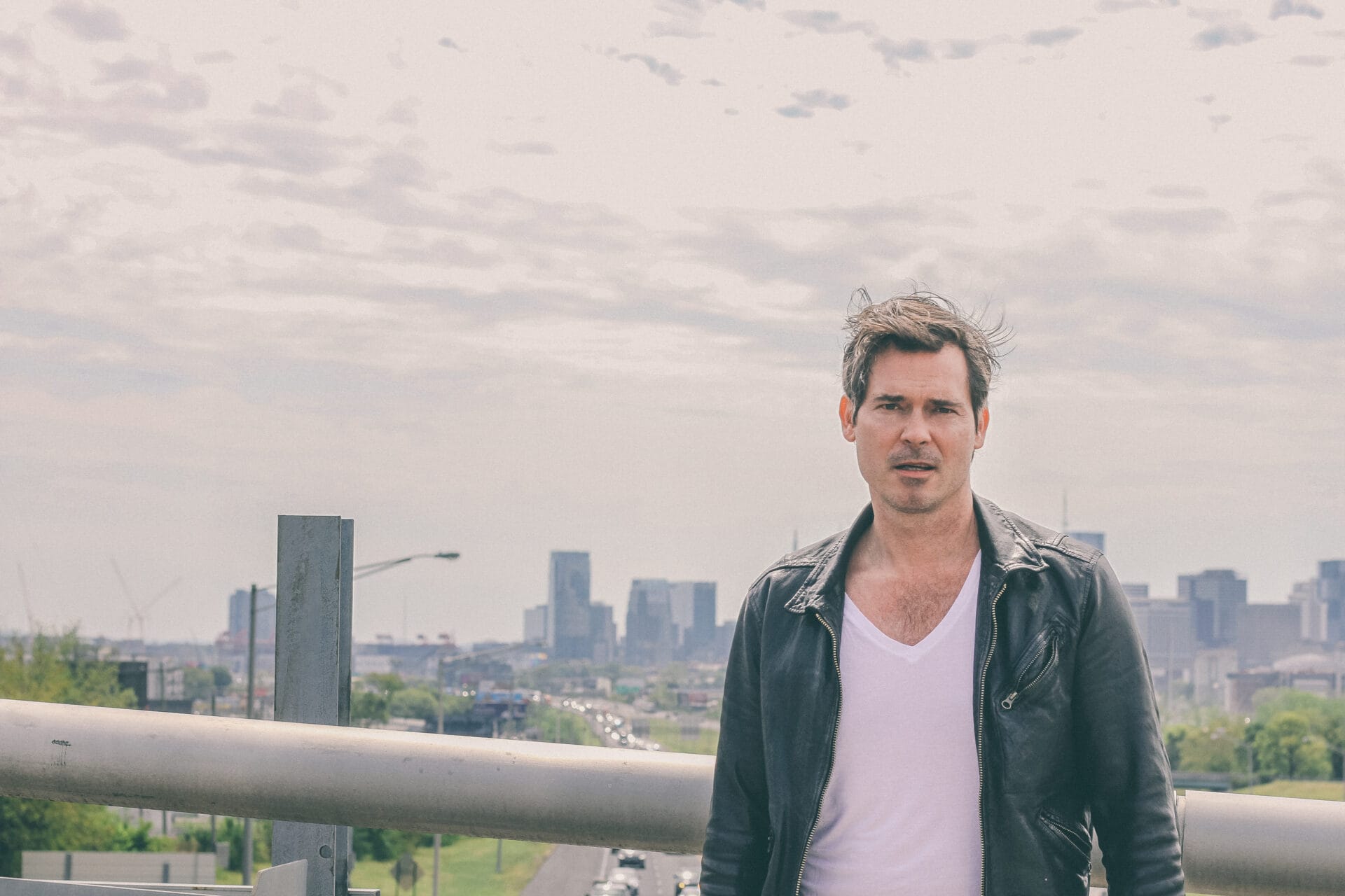 Video Premiere: Ketch Secor Invites Listeners to Take Refuge on “Old Man River” Video Premiere: Ketch Secor Invites Listeners to Take Refuge on “Old Man River”