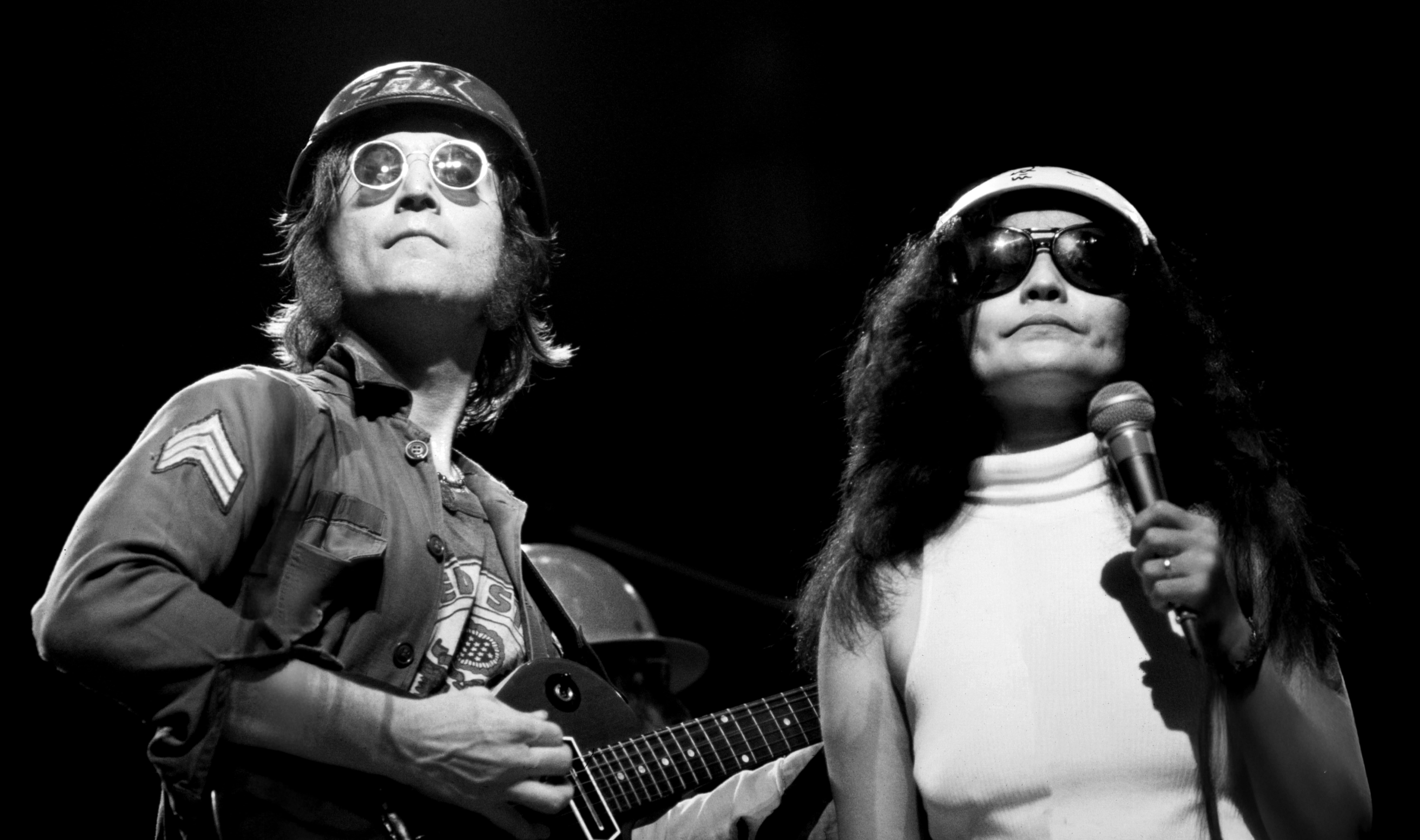 New John Lennon and Yoko Ono 12-Disc Box Set ‘Power to The People’ to Include 90 Unreleased Recordings