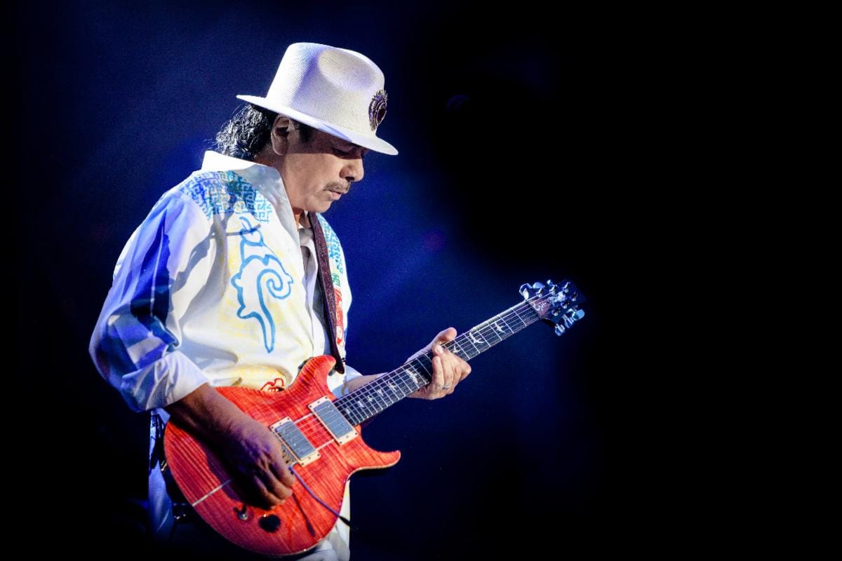 Carlos Santana Extends Las Vegas Residency into 2026