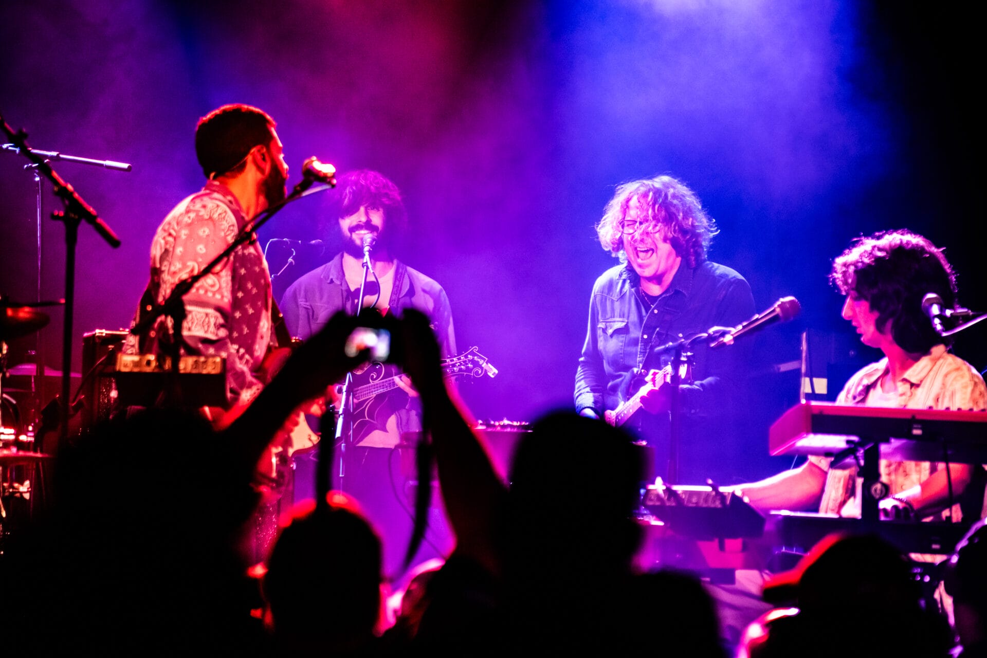 Eggy Bring Out Members of The Noisemakers During Final Night Opening for Bruce Hornsby 