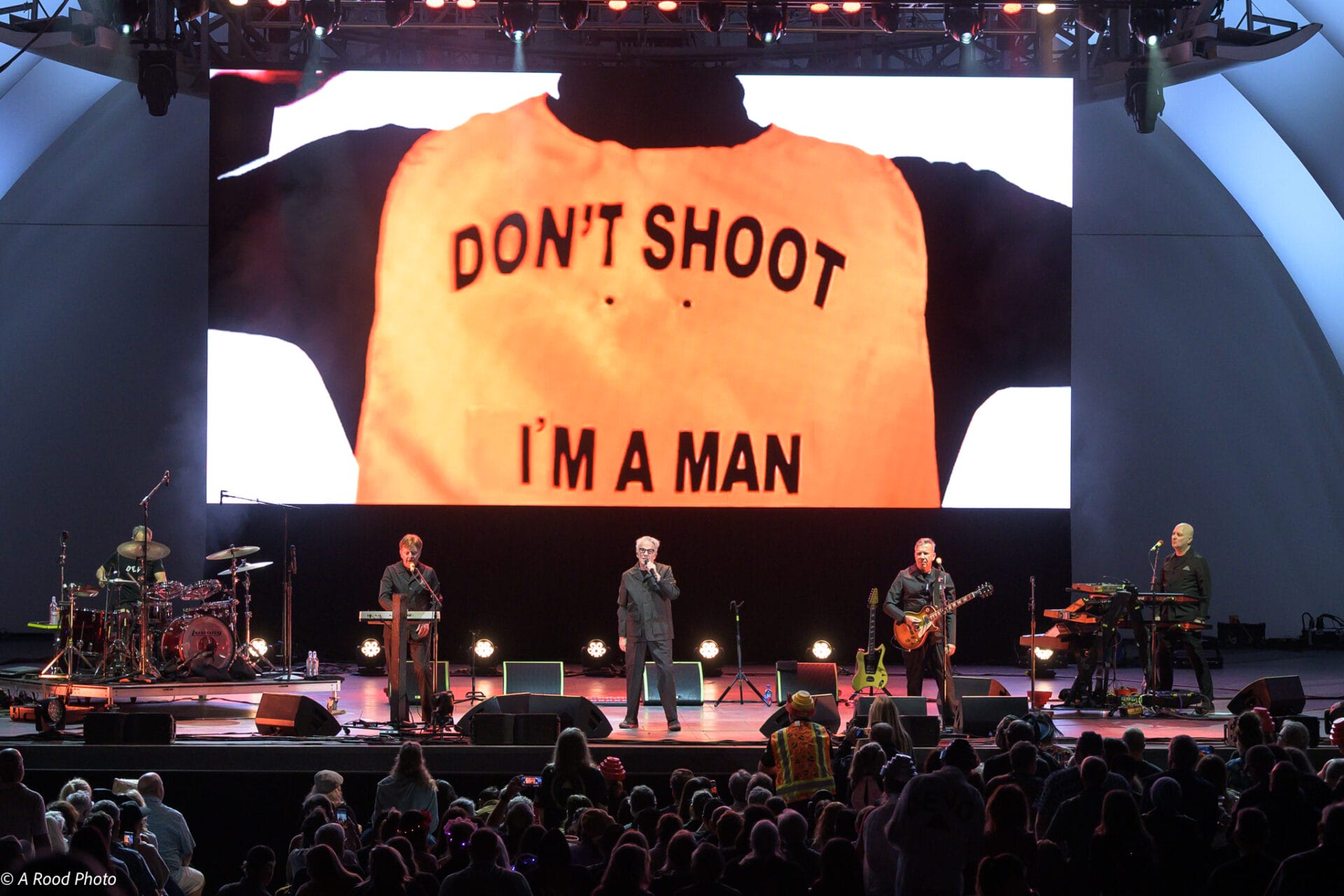 Devo, The B-52s and Lene Lovich at the Hollywood Bowl (Gallery + Recap) Devo, The B-52s and Lene Lovich at the Hollywood Bowl (Gallery + Recap)