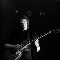 Steve Hackett at New York’s Town Hall (A Photo Gallery)