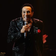 Smokey Robinson at The Capitol Theatre (Photo Gallery)