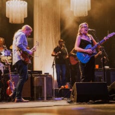 Tedeschi Trucks Band Announce Beacon Theatre Residency Following LA Weekend Performing Neil Diamond Cover with Kate Hudson