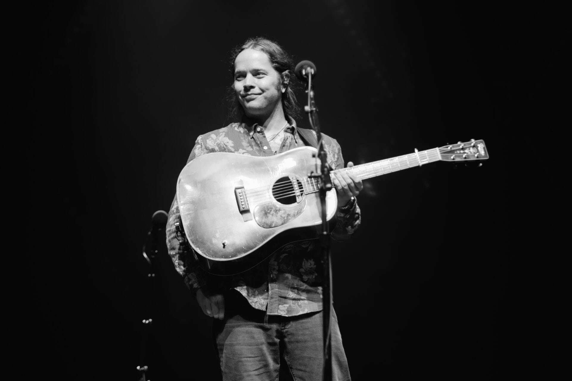Watch: Edgar Winter Joins Billy Strings in Nashville