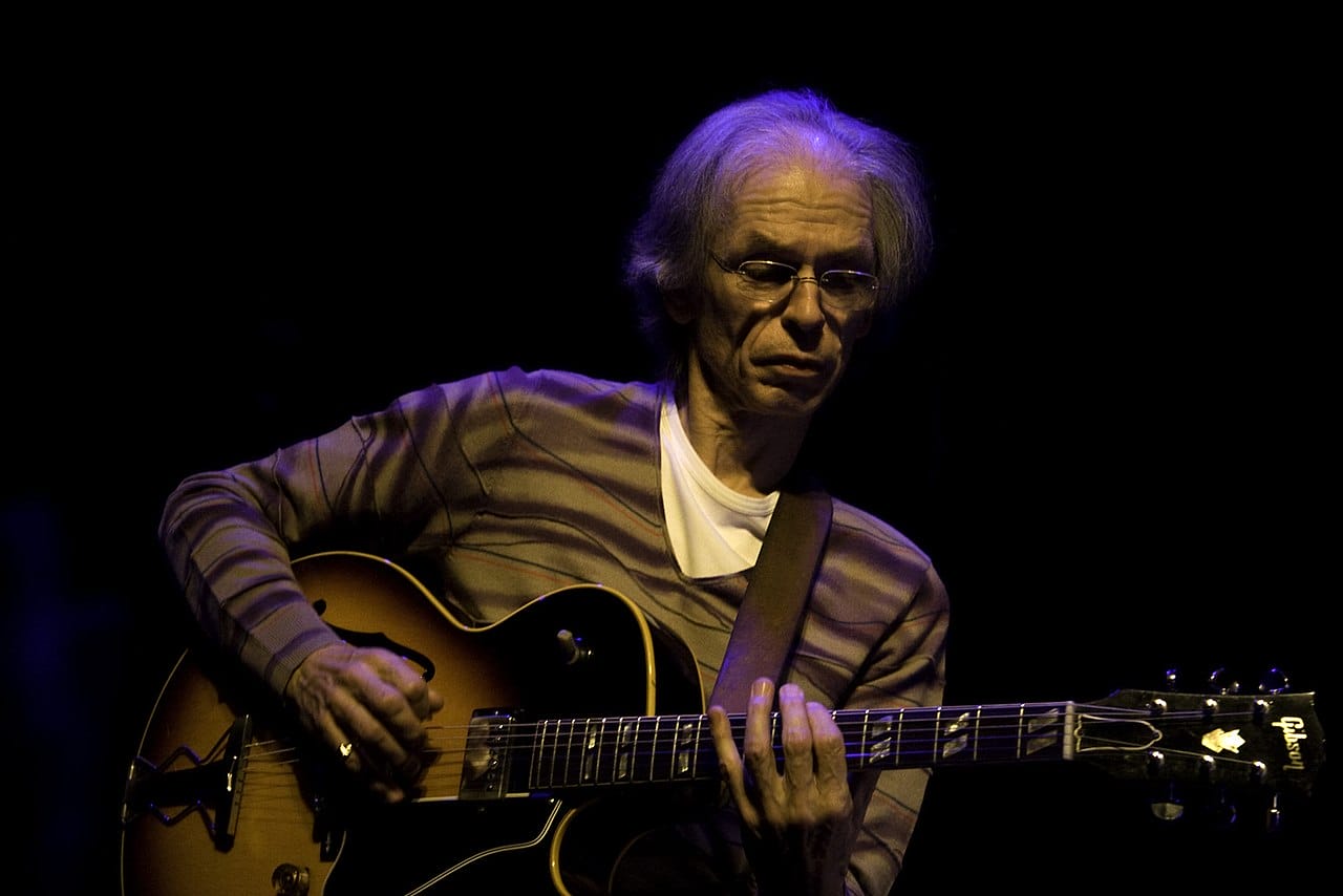 Yes Postpone European Tour for Steve Howe’s “Essential Operation”